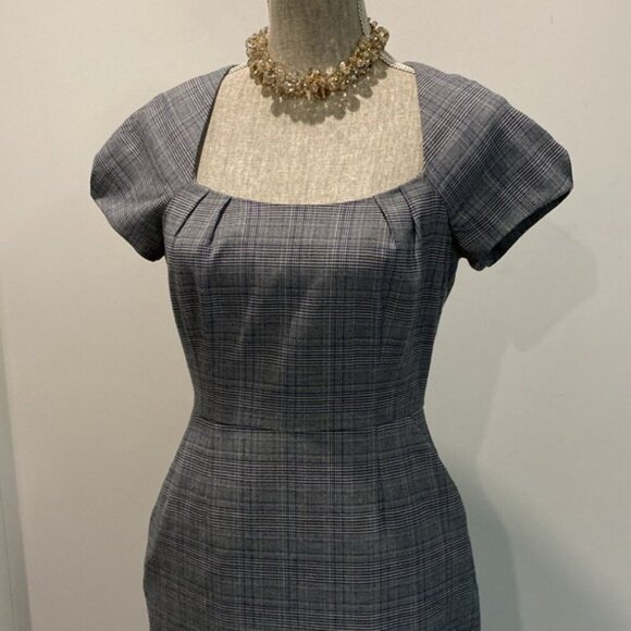 Banana Republic Fitted Gray Plaid Midi Dress Size 6 - Picture 2 of 16